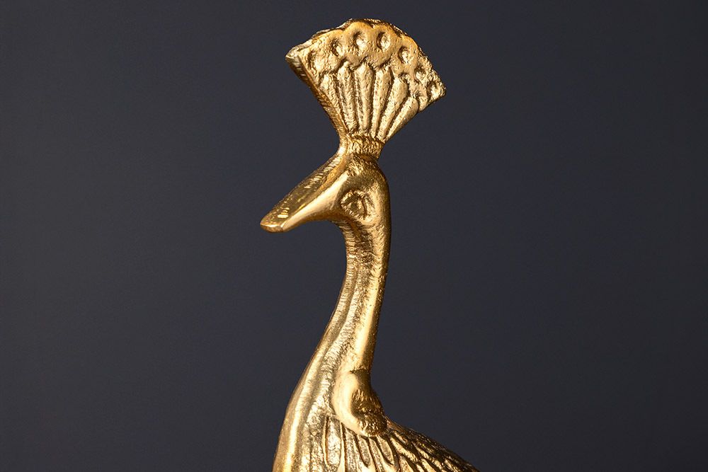 Handgefertigte Servierplatte WILDLIFE PEACOCK 40cm gold Metall Pfauen-Skulptur