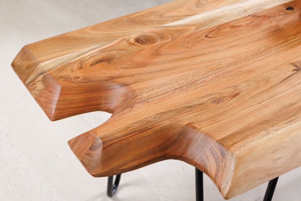 Massivholz Couchtisch WILD 100cm Akazie natur Hairpin Legs Baumkante