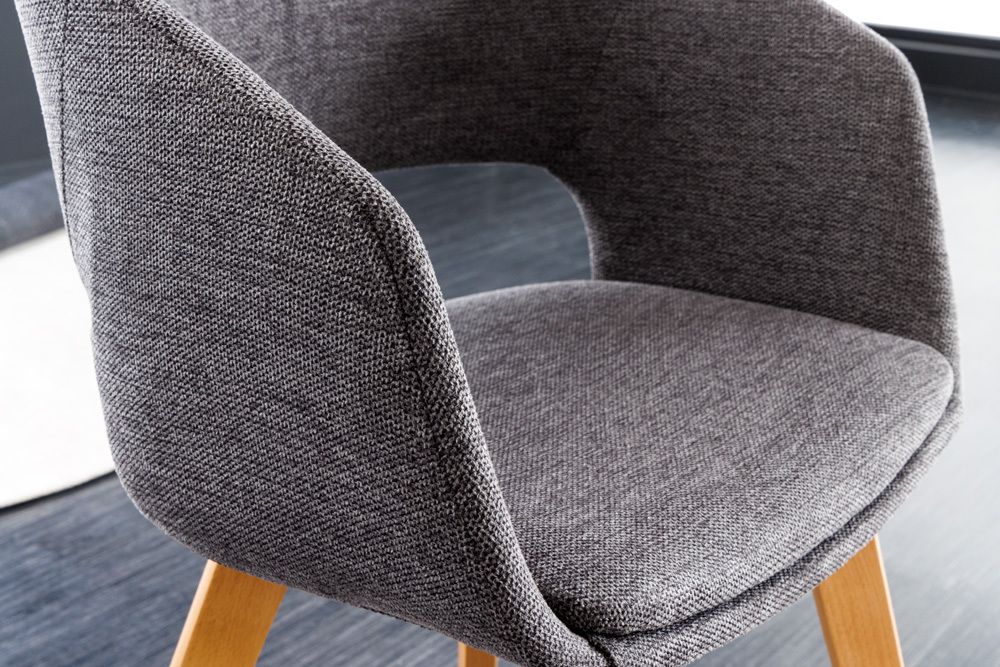 Design Stuhl NORDIC STAR grau Strukturstoff Massivholz mit Armlehne gepolstert