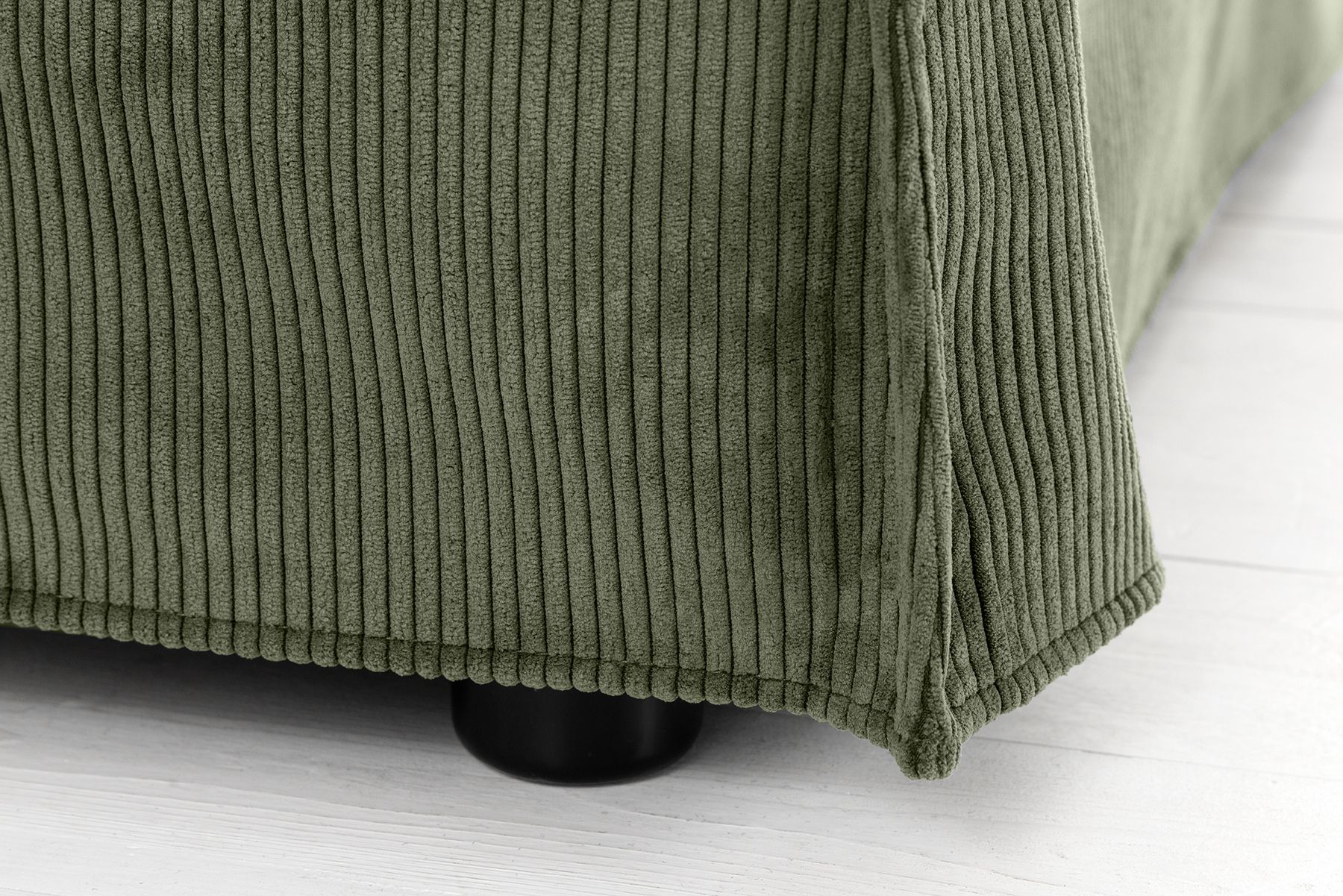 Großes 3-Sitzer Sofa HEAVEN 200cm grün Cord Federkern Hussensofa