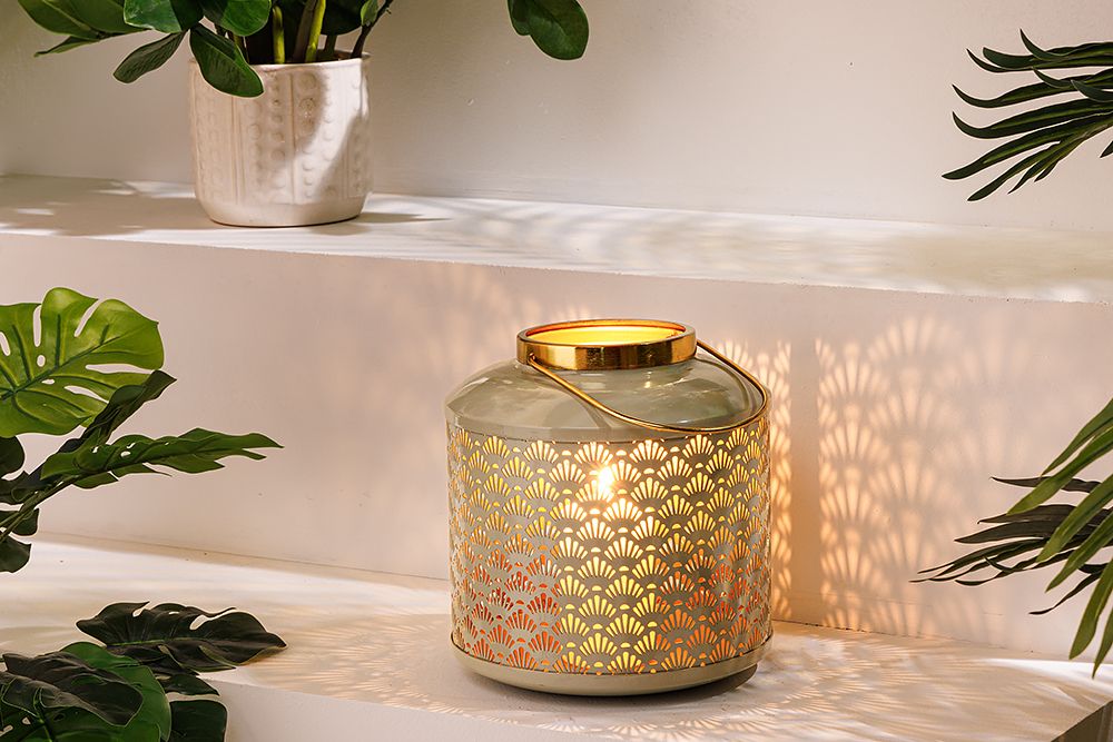 Deko Windlicht CANDLELIGHT 20cm beige-grün Metall handmade Laterne