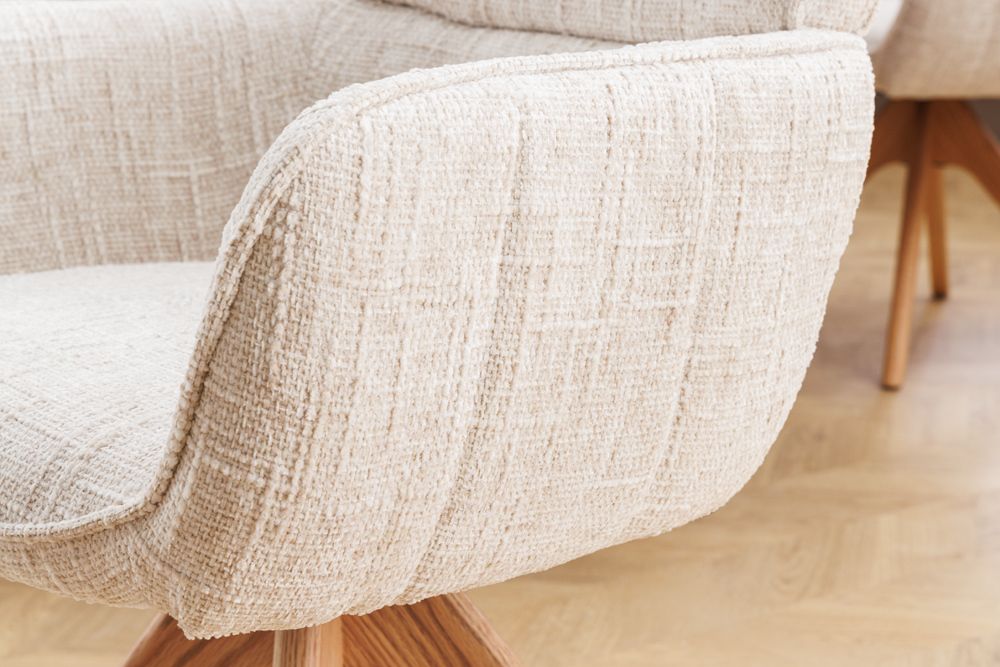 Drehbarer Stuhl UNIQUE beige Chenille Eichenholzbeine mit Armlehne