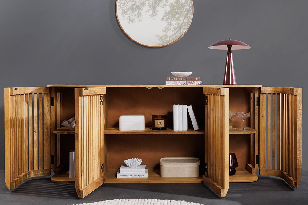 Massives Sideboard SCULPTURA 170cm natur Mangoholz mit abgerundeter Lamellenfront