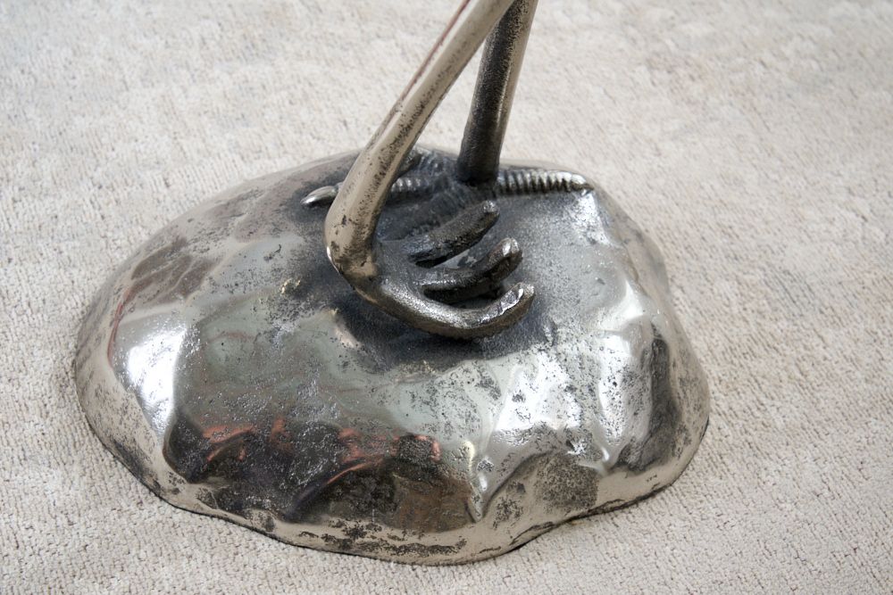 Runder Beistelltisch WILDLIFE HERON 90cm silber Metall Glas Fischreiher Skulptur handmade