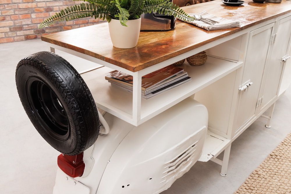 Extravaganter Barschrank SCOOTER 250cm weiß Retro-Konsole Motorroller mit Mangoholz Upcycling