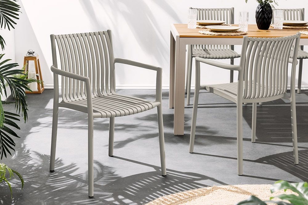 In- und Outdoor Stuhl STUDIO ITALIA greige stapelbar wetterfest Gartenstuhl