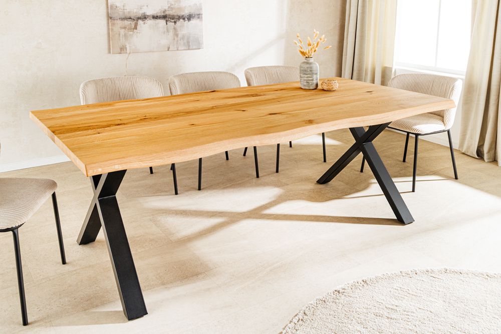 Massivholz Esstisch WILD OAK 200cm natur schwarz Wildeiche Baumkante geölt X-Gestell