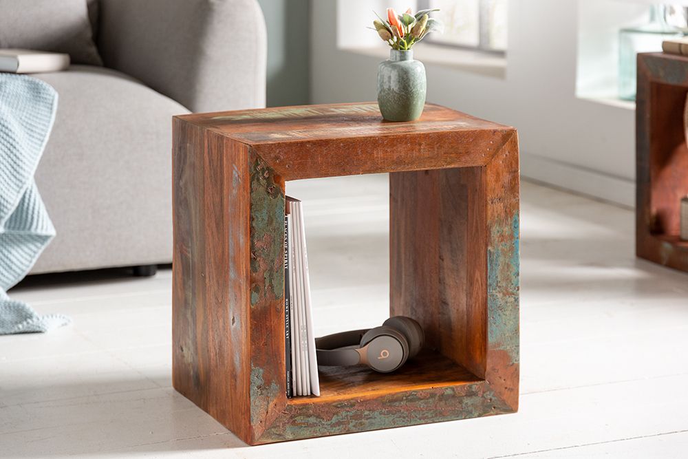 Massiver Beistelltisch JAKARTA 45cm bunt Cube aus recyceltem Holz Regal