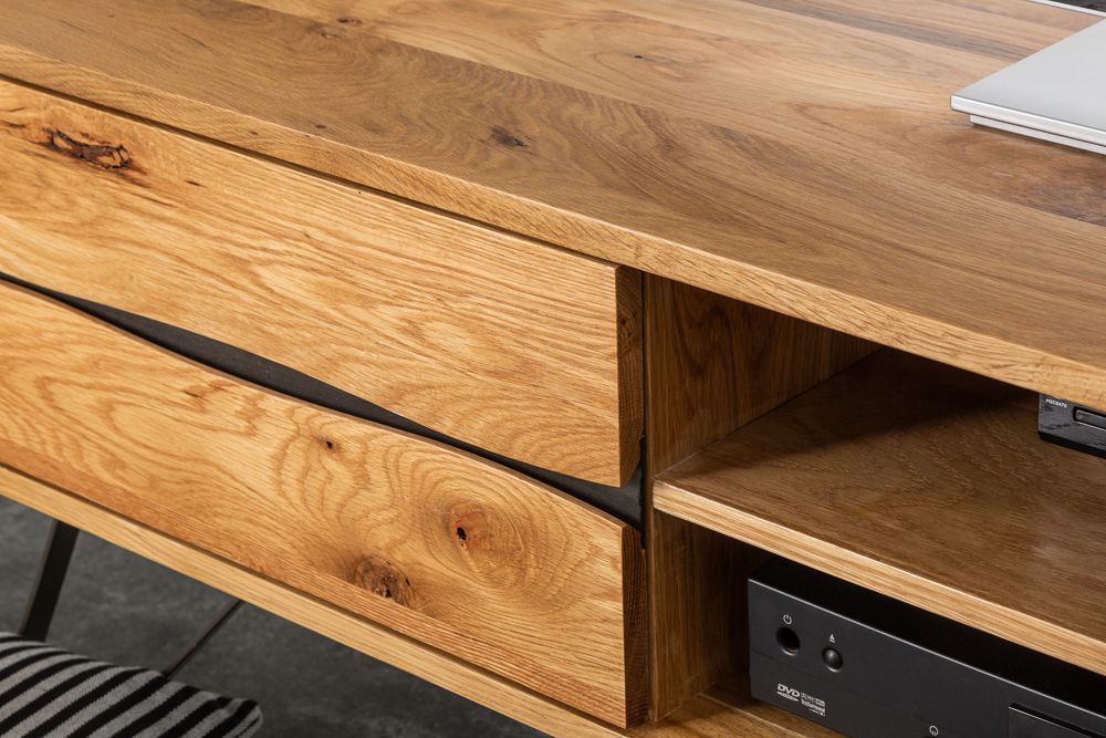 Massives TV-Board LIVING EDGE 160cm Wildeiche geölt Baumkanten Lowboard