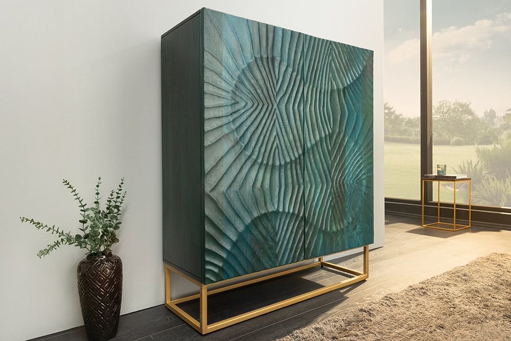 Massives Highboard SCORPION 120cm türkis Mangoholz mit 3D Schnitzereien gold Metall