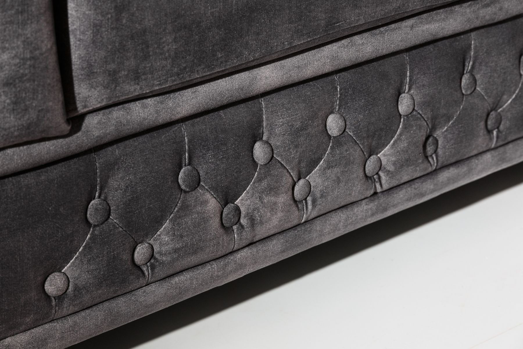 Chesterfield 3-Sitzer Sofa 205cm grau Samt Federkern Knopfheftung