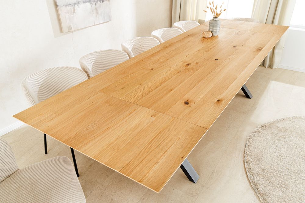 Verlängerbarer Esstisch WILD OAK 160-260cm natur Wildeiche Schweizer Kante X-Gestell
