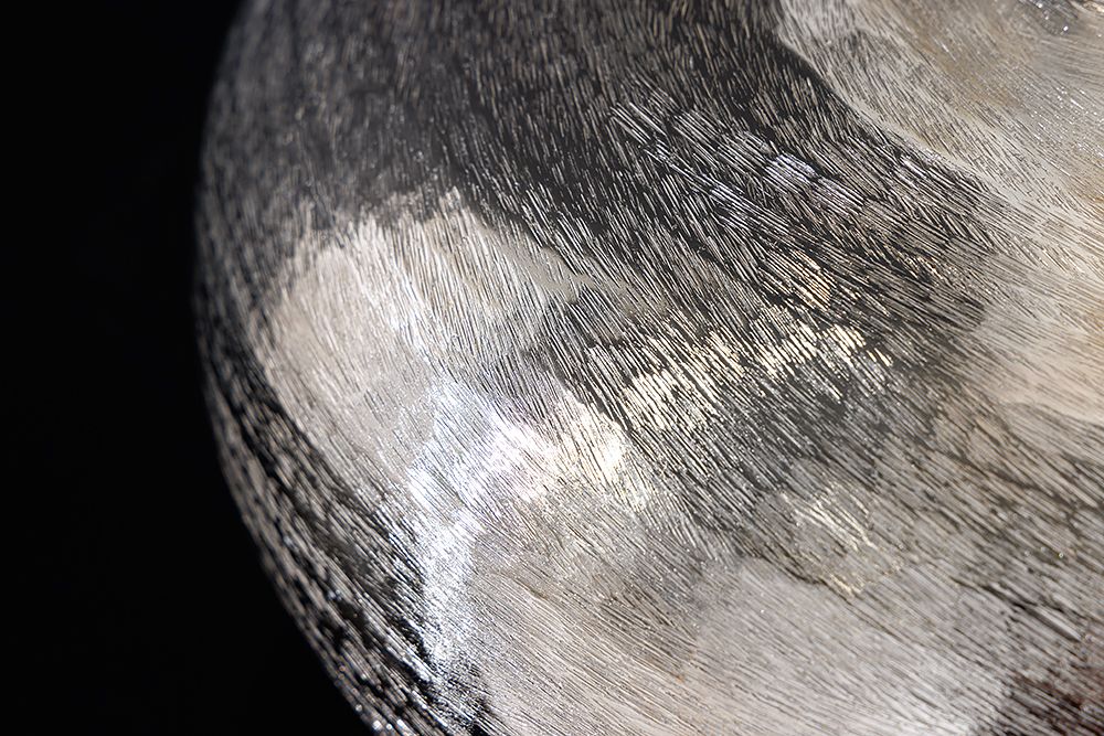 Moderne Deko Vase ABSTRACT ORIENT 35cm silber rund Metall Hammerschlag-Design