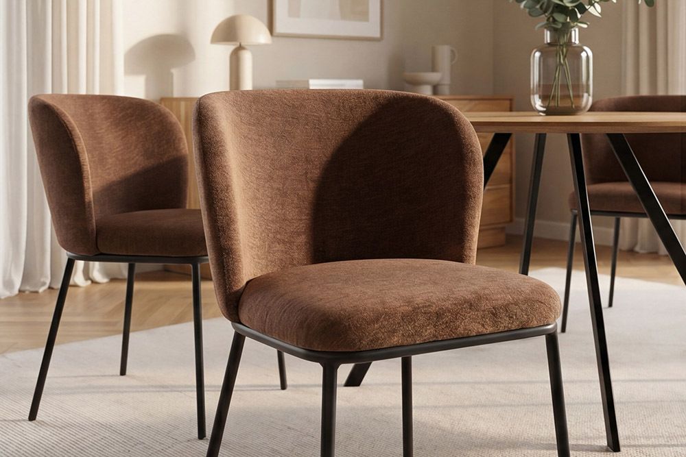 Design Stuhl LYON braun Chenille schwarze Metallbeine