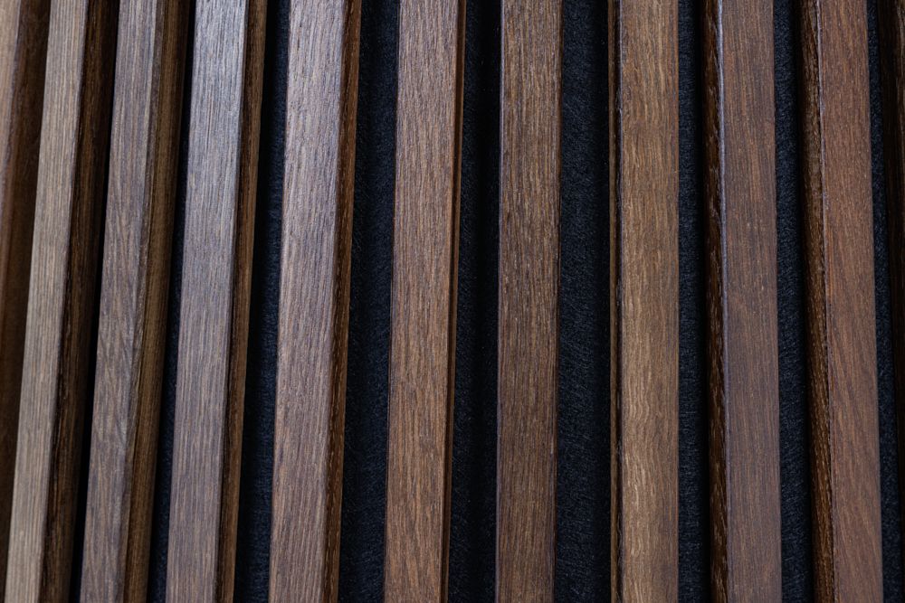 Runder Esstisch VALHALLA WOOD 120cm smoked Eichenholz Säulenfuß
