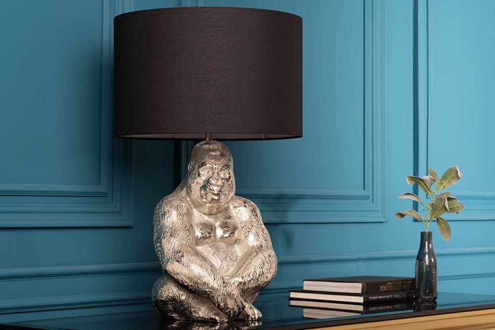 Handmade Tischlampe KONG 60cm silber Metall Affe Gorilla Dekoleuchte schwarzer Lampenschirm