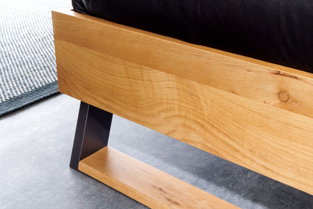 Massivholz Doppelbett AMAZONAS 180x200cm natur Wildeiche Baumkante