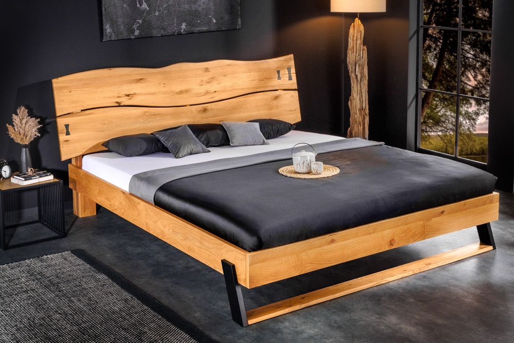 Massivholz Doppelbett AMAZONAS 180x200cm natur Wildeiche Baumkante