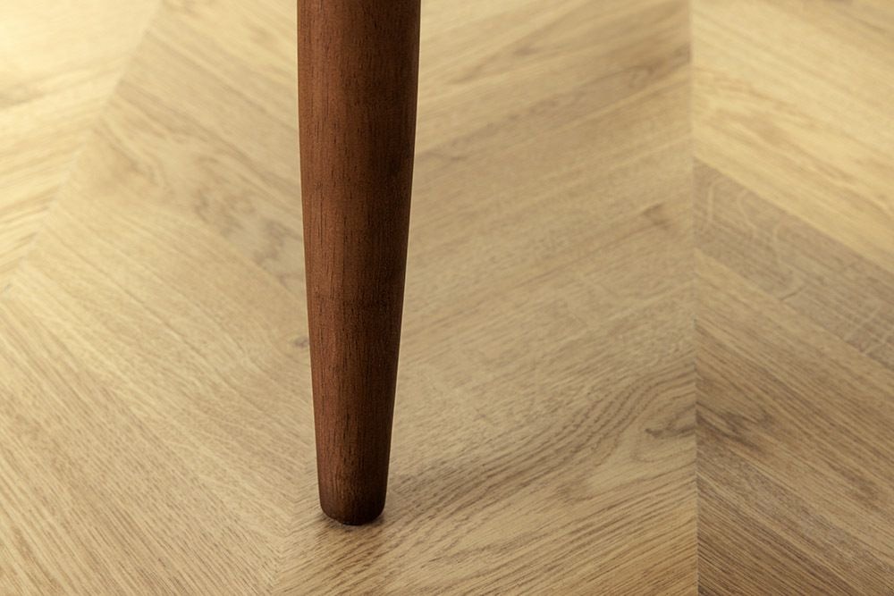 Design Armlehnen-Stuhl KENNEDY braun smoke creme aus recycelter Pinie mit Polstersitz