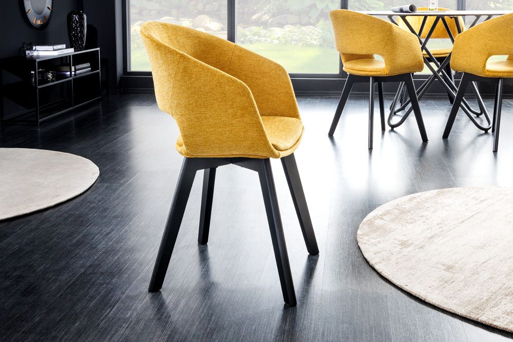 Design Stuhl NORDIC STAR senfgelb Strukturstoff Massivholz schwarz mit Armlehne gepolstert