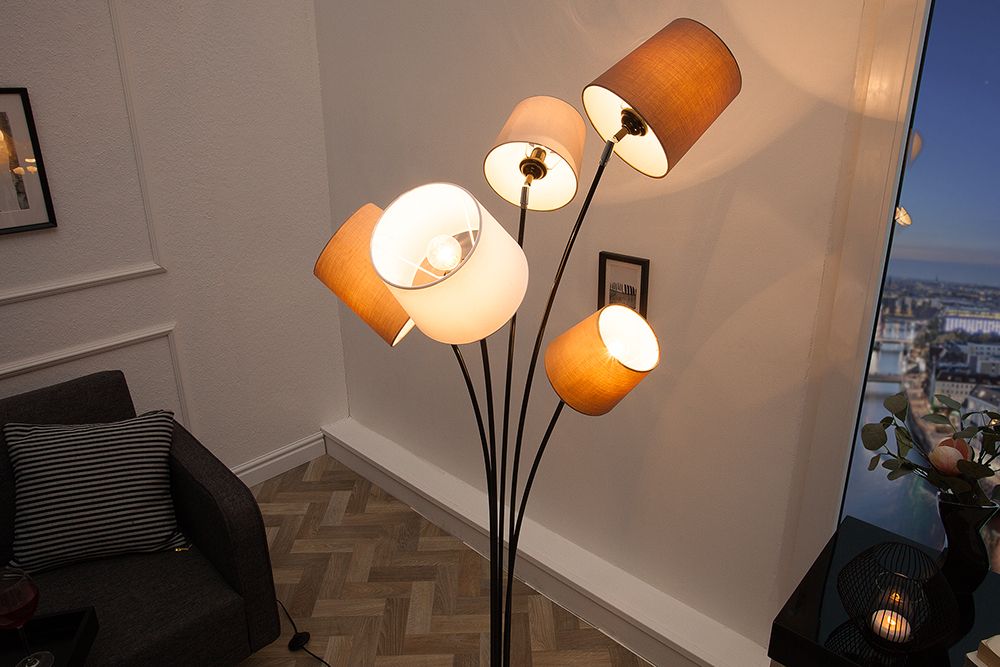 Design Stehlampe LEVELS 176cm weiß beige braun mit 5 Leinenschirmen