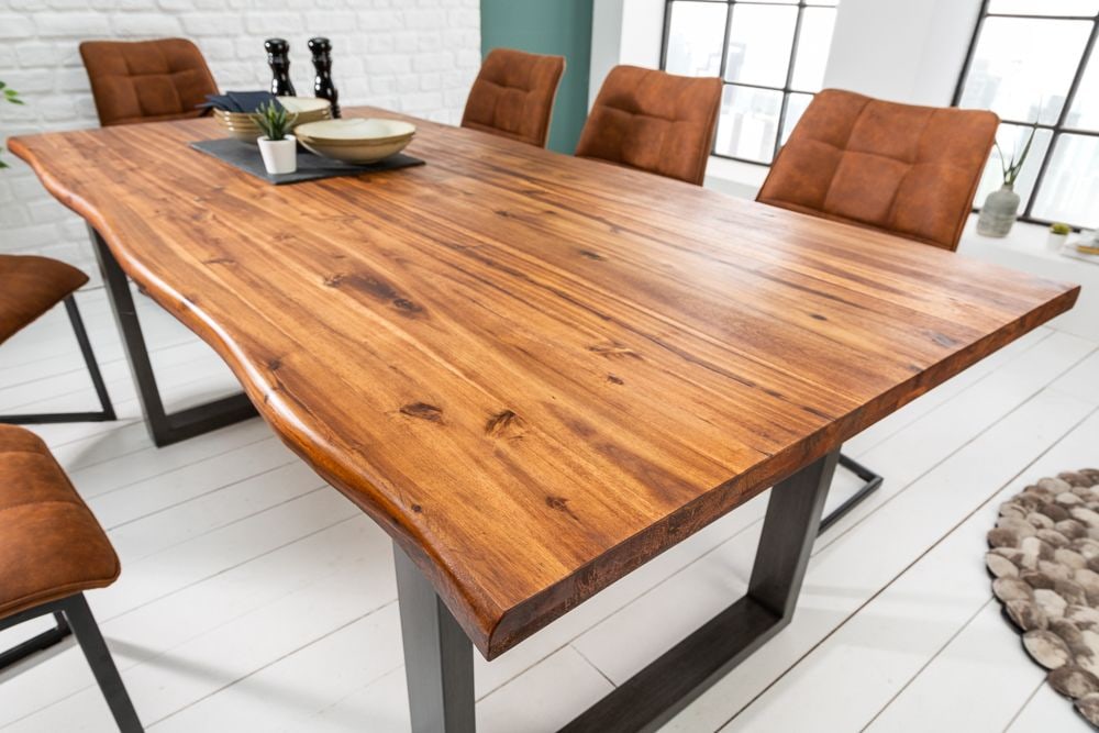 Massiver Baumstamm Esstisch GENESIS 180cm Akazie Baumkante Kufengestell Industrial Finish