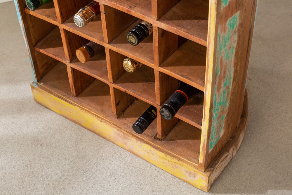 Dekoratives Bootsregal JAKARTA 190cm bunt Massivholz aus recycelten Fischerbooten Weinregal