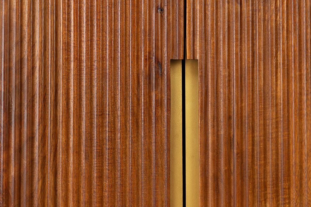 Massiver Barschrank GATSBY 140cm braun Mangoholz gold Metallgestell Retro