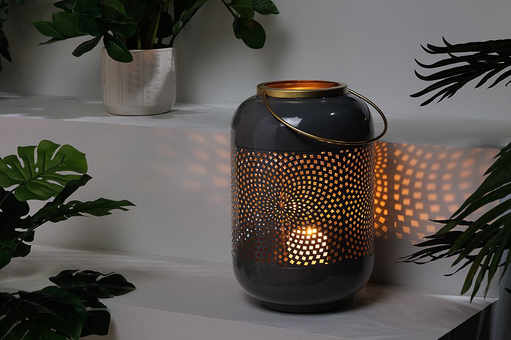 Deko Windlicht CANDLELIGHT 30cm grau Metall handmade Laterne