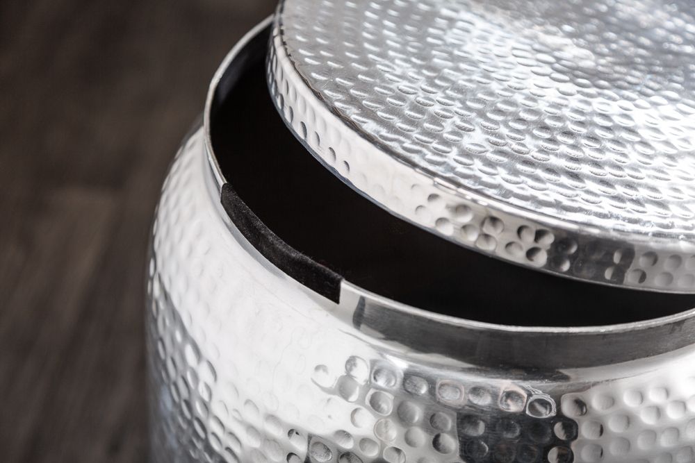 Handgefertigter Beistelltisch ORIENT STORAGE 50cm silber Hammerschlag Design mit Stauraum rund