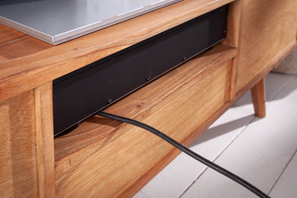 Massives TV-Board MYSTIC LIVING 140cm Akazie natur 3D Oberfläche Massivholz
