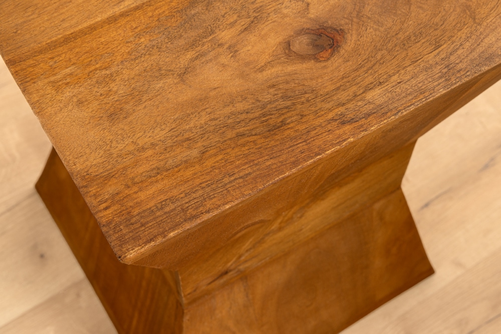 Massiver Beistelltisch PYRAMID 45cm braun Mangoholz honey finish Deko-Hocker