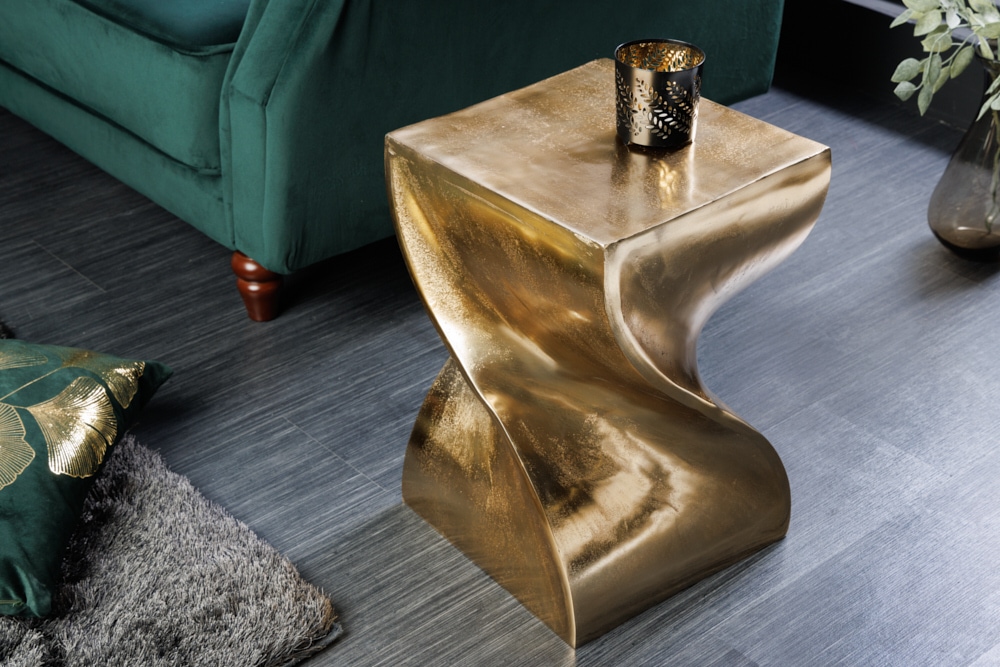 Skulp­tu­raler Beistelltisch TWIST 45cm gold Aluminium handmade Sitzhocker Nachttisch