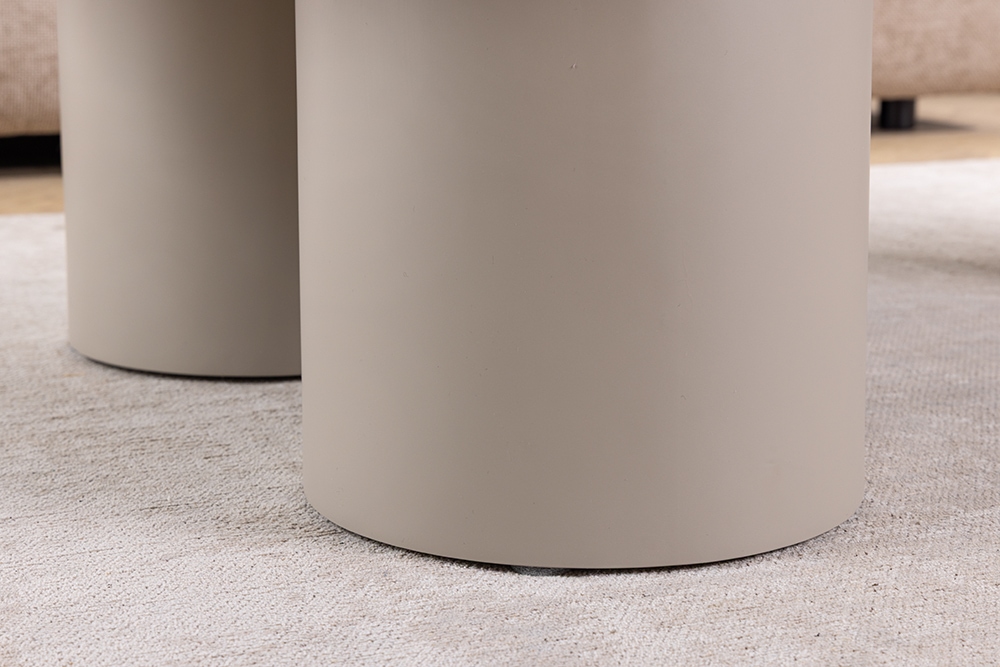 Stilvoller Couchtisch ORGANIKO 130cm cement greige organische Form