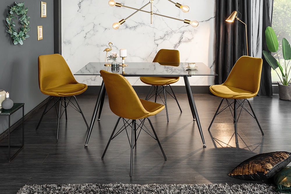 Design Stuhl SCANDINAVIA MEISTERSTÜCK senfgelb Samt schwarze Metallbeine