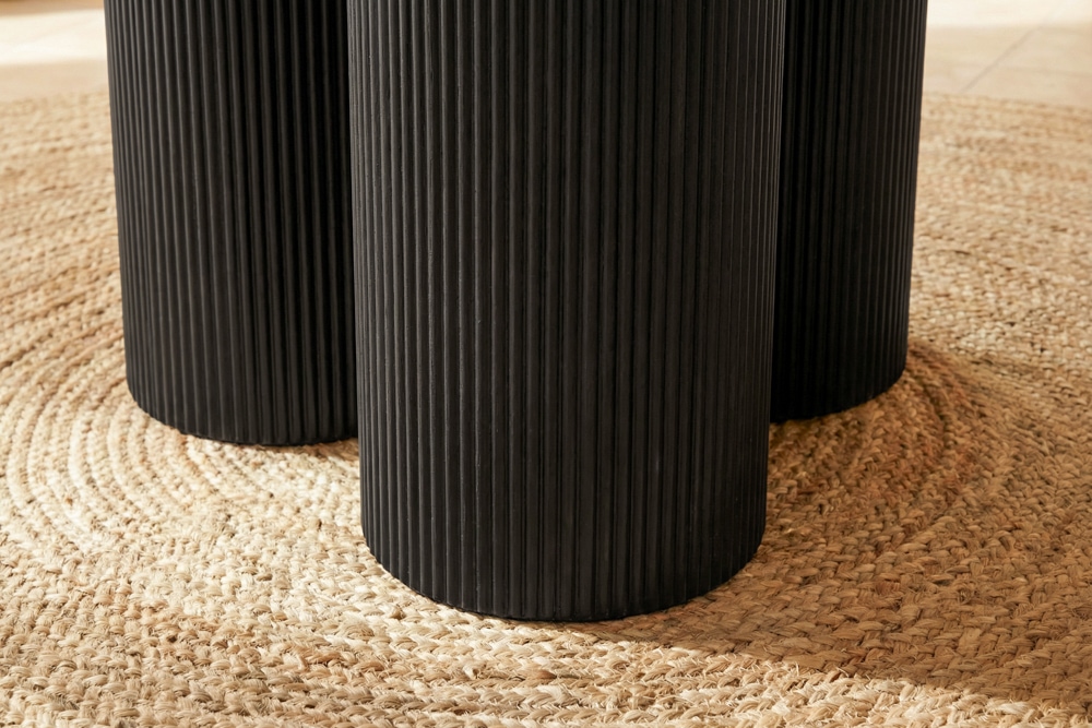 Design Esstisch BABYLON 120cm schwarz Fischgrät Eiche rund mit drei Säulenfüßen