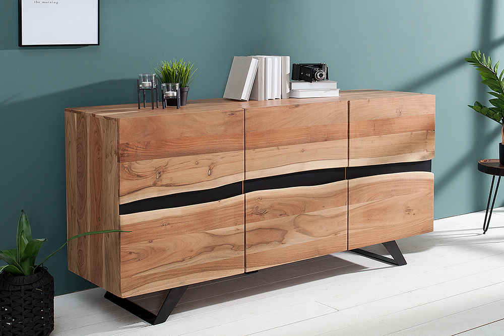 Massivholz Sideboard AMAZONAS 150cm Akazie natur Metall schwarz Baumkante