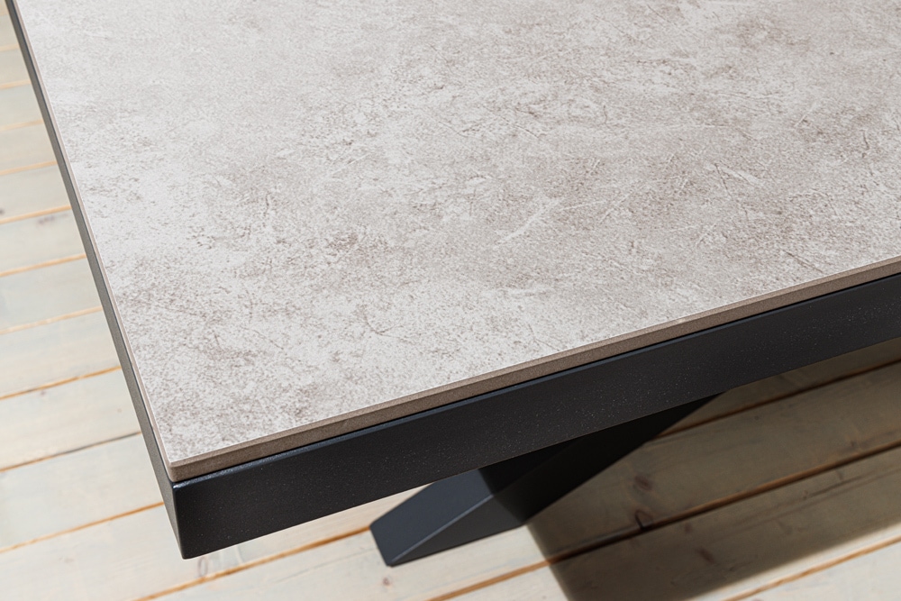 In- und Outdoor Esstisch GALAXIE 160cm hellgrau Keramik anthrazit Aluminium