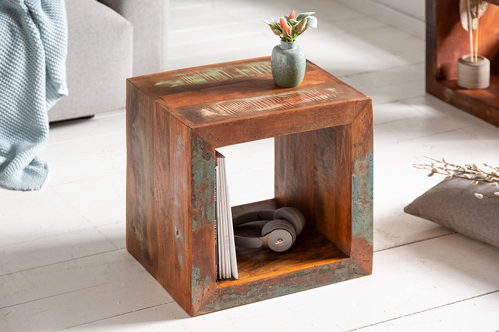 Massiver Beistelltisch JAKARTA 45cm bunt Cube aus recyceltem Holz Regal