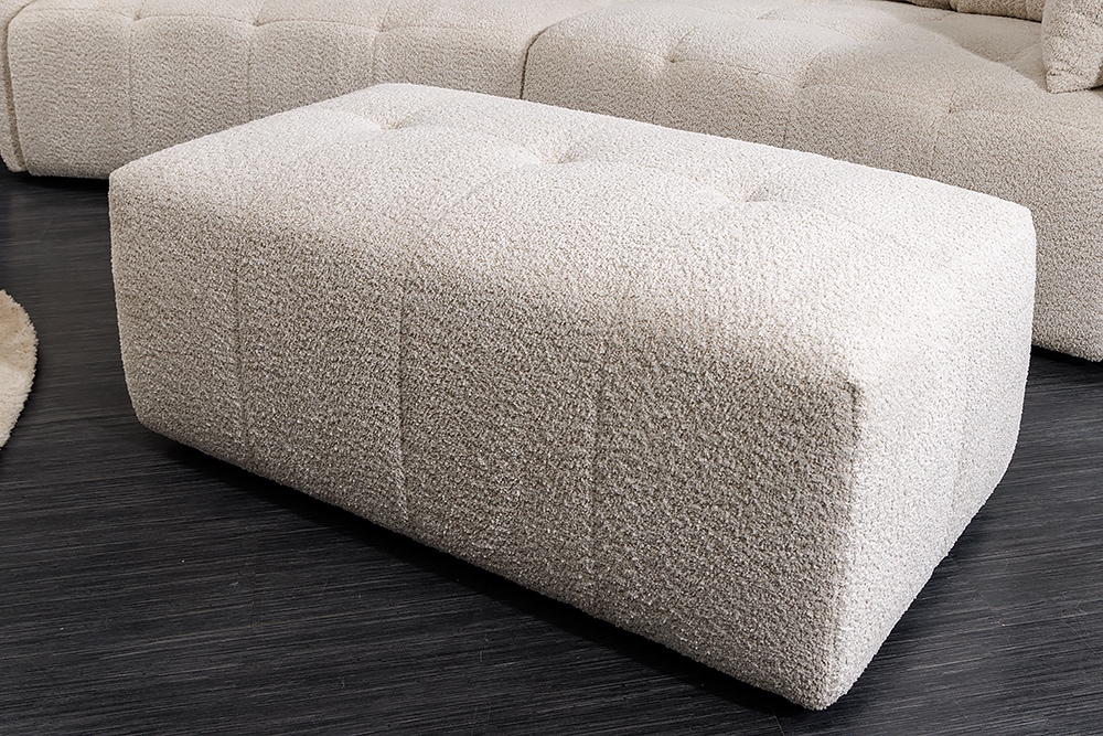 Moderner Hocker ROYAL 120cm champagner beige Bouclé Federkern Sitzhocker