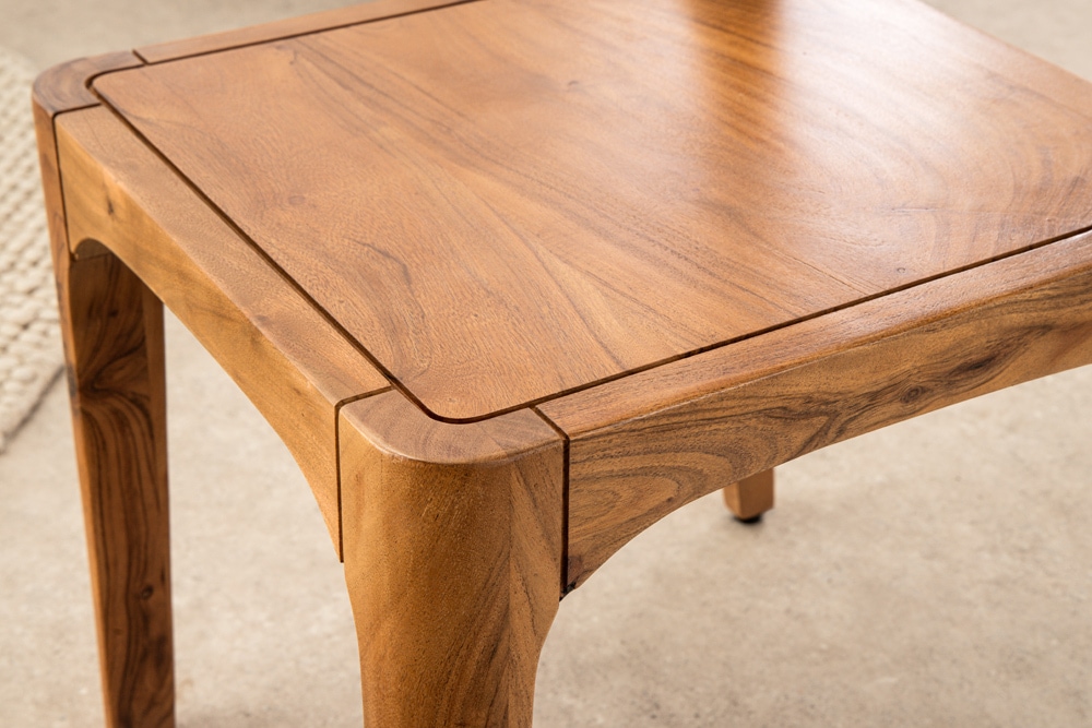 Massiver Stuhl ORGANIC braun Akazienholz honey finish handmade