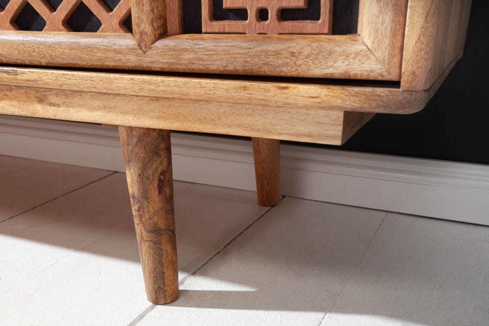 Massives Sideboard MARRAKESCH 160cm Mangoholz mit Verzierung Boho Stil