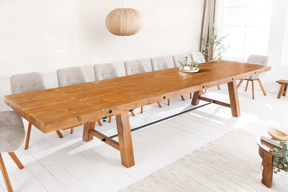 Massiver Esstisch FINCA 300-400cm vintage braun verlängerbar Pinienholz Bohlenoptik