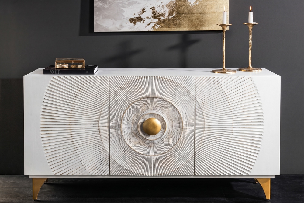 Handgearbeitetes Sideboard GOLDEN SUNSET 140cm weiß mit 3D Schnitzereien gold Mangoholz Metallbeine