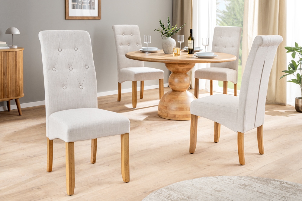 Design Stuhl CASA beige Leinen Massivholzbeine mit Zierknöpfen und Nackenrolle