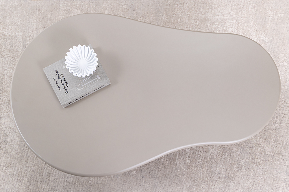 Stilvoller Couchtisch ORGANIKO 130cm cement greige organische Form