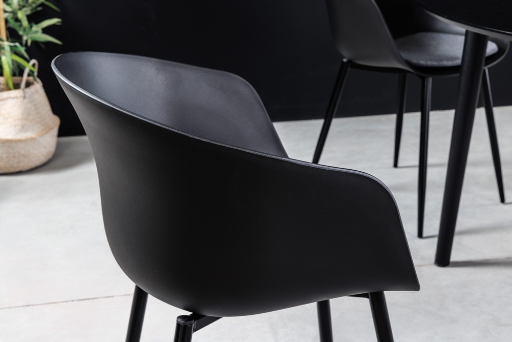 Moderner Stuhl DESIGNO schwarz Kunststoff Gartenstuhl mit Armlehnen Indoor Outdoor