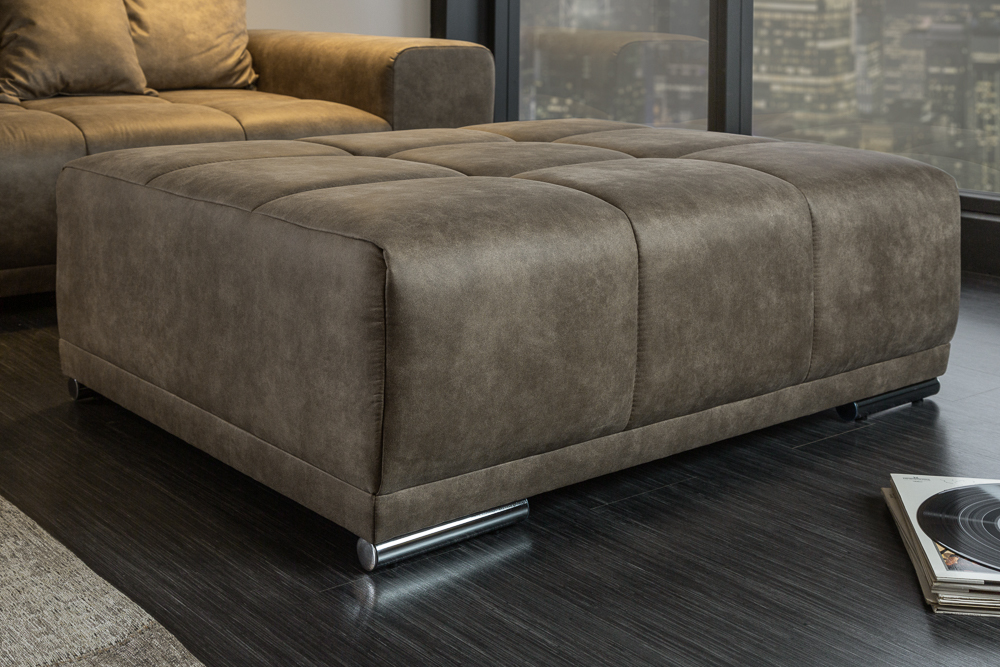 Extravaganter Hocker ELEGANCIA 110cm taupe mit Ziersteppung