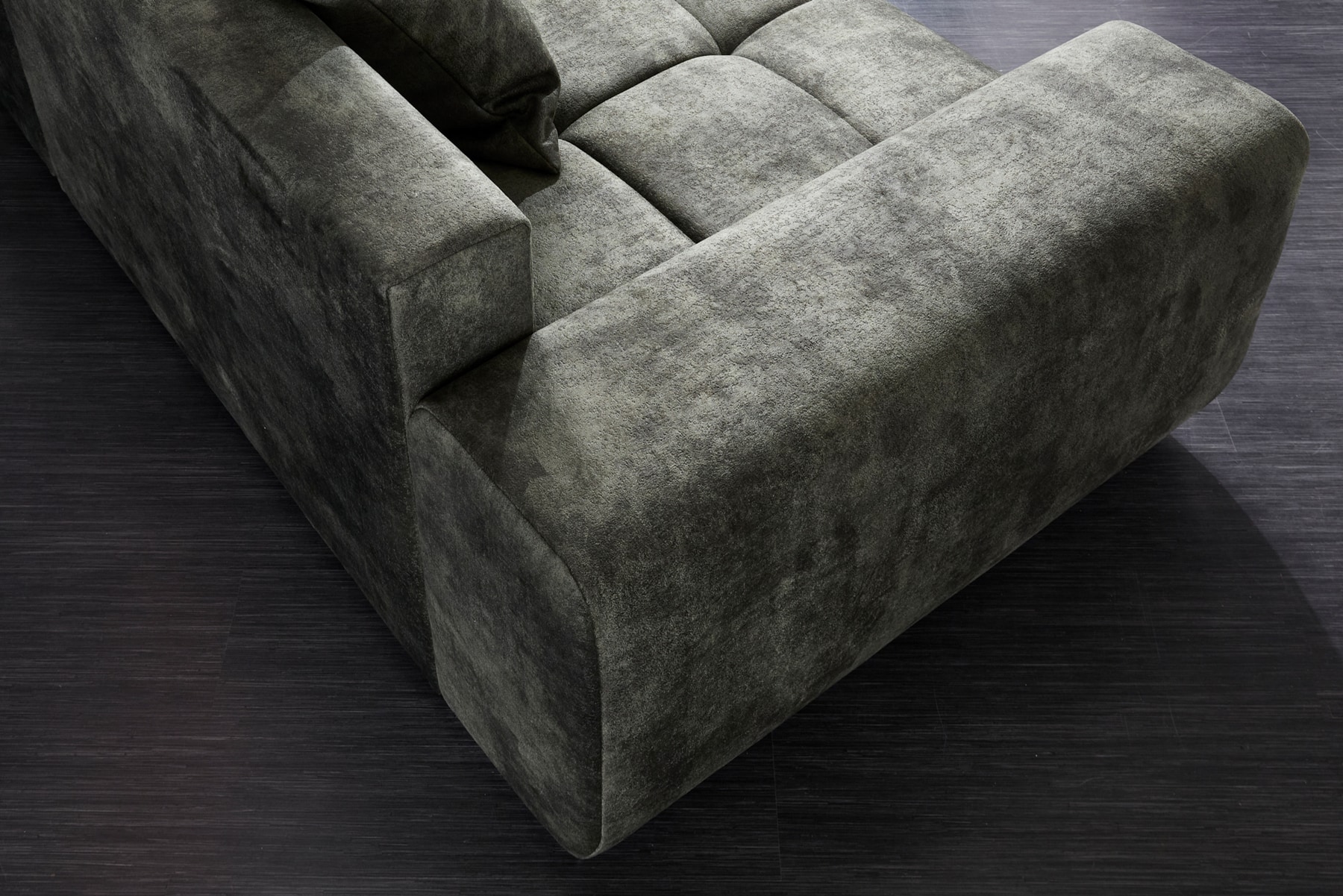 Big Sofa ELEGANCIA 285cm moosgrün Microfaser XXL Couch inkl. Kissen Federkern
