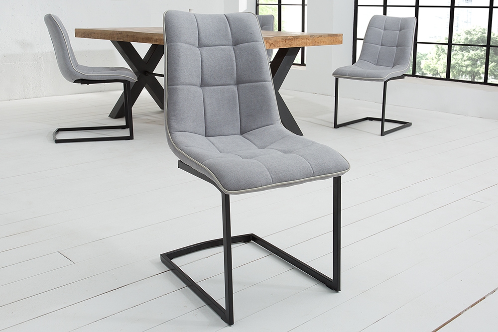 Design Freischwinger Stuhl MIAMI hellgrau Metallgestell matt schwarz